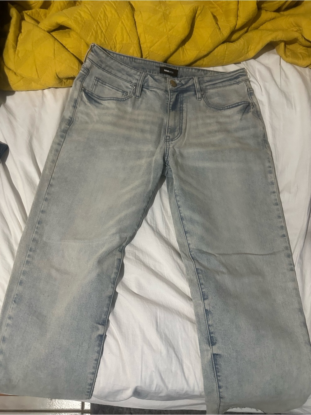 Light Wash Straight Leg Jeans
